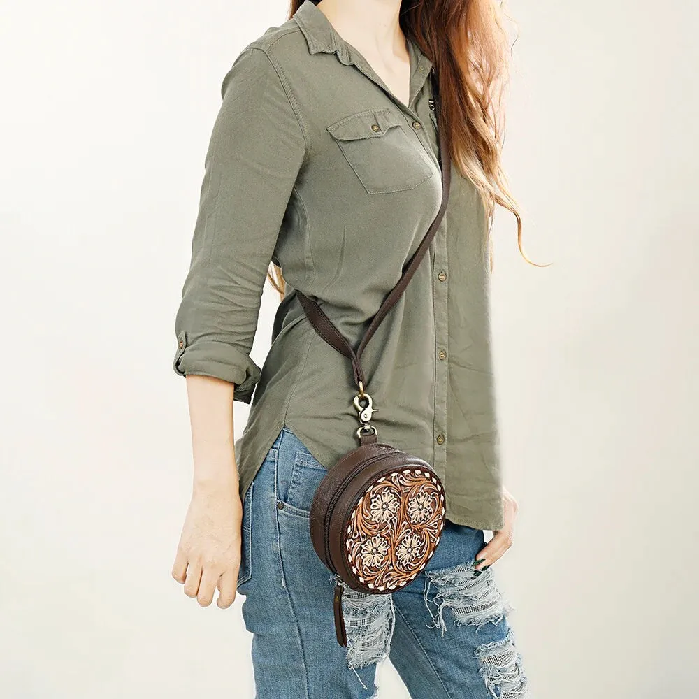 Chaney Ranch Round Leather Sling Wallet