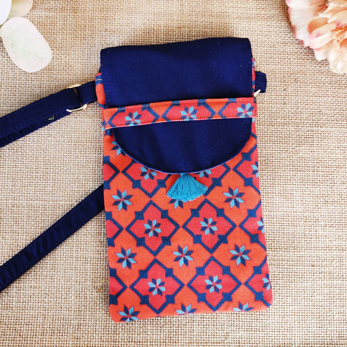 Flap Mobile Sling Bag- Peach Kites