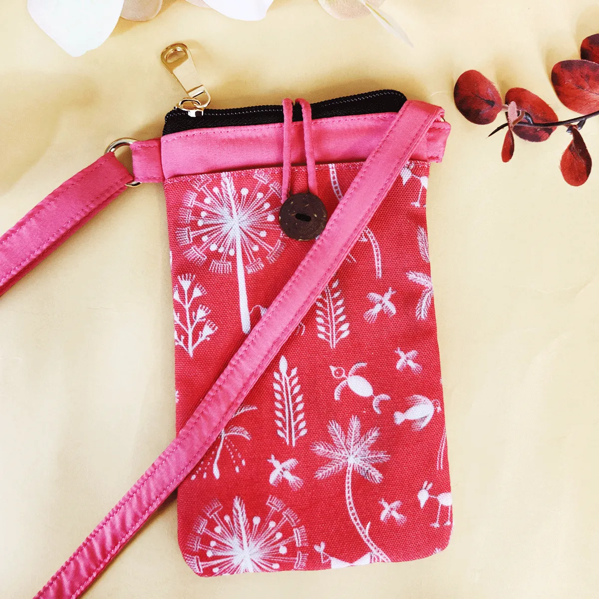 Loop Mobile Sling Bag-Red Warli