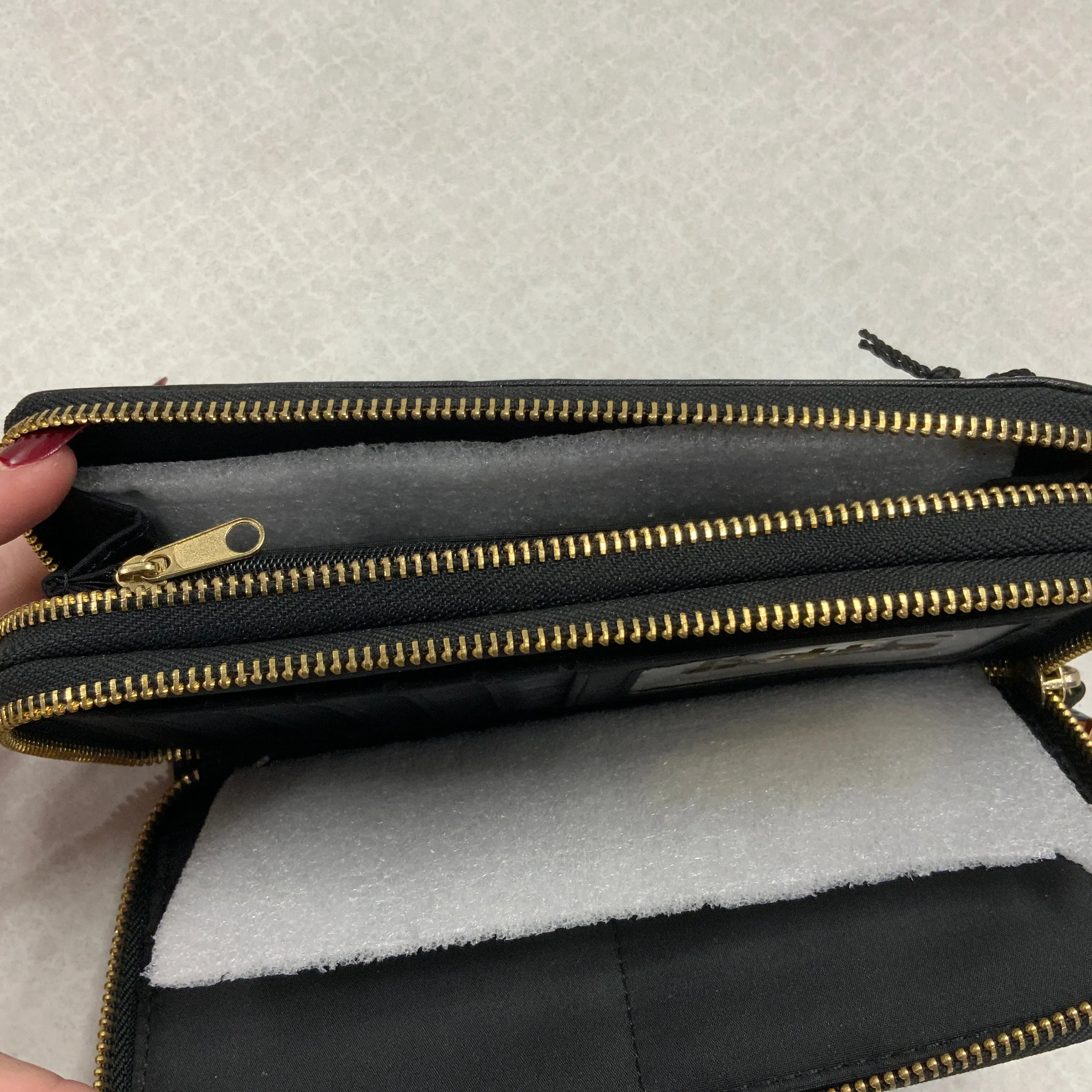 Wallet Designer By Kate Landry, Size: Large