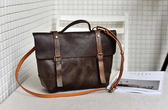 YAAGLE Women Vintage Tanned Leather Messenger Flap Handbag YG297 (big)